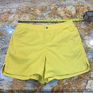 Dakini shorts with pockets and zippers - 5" inseam - Nylon - EUC